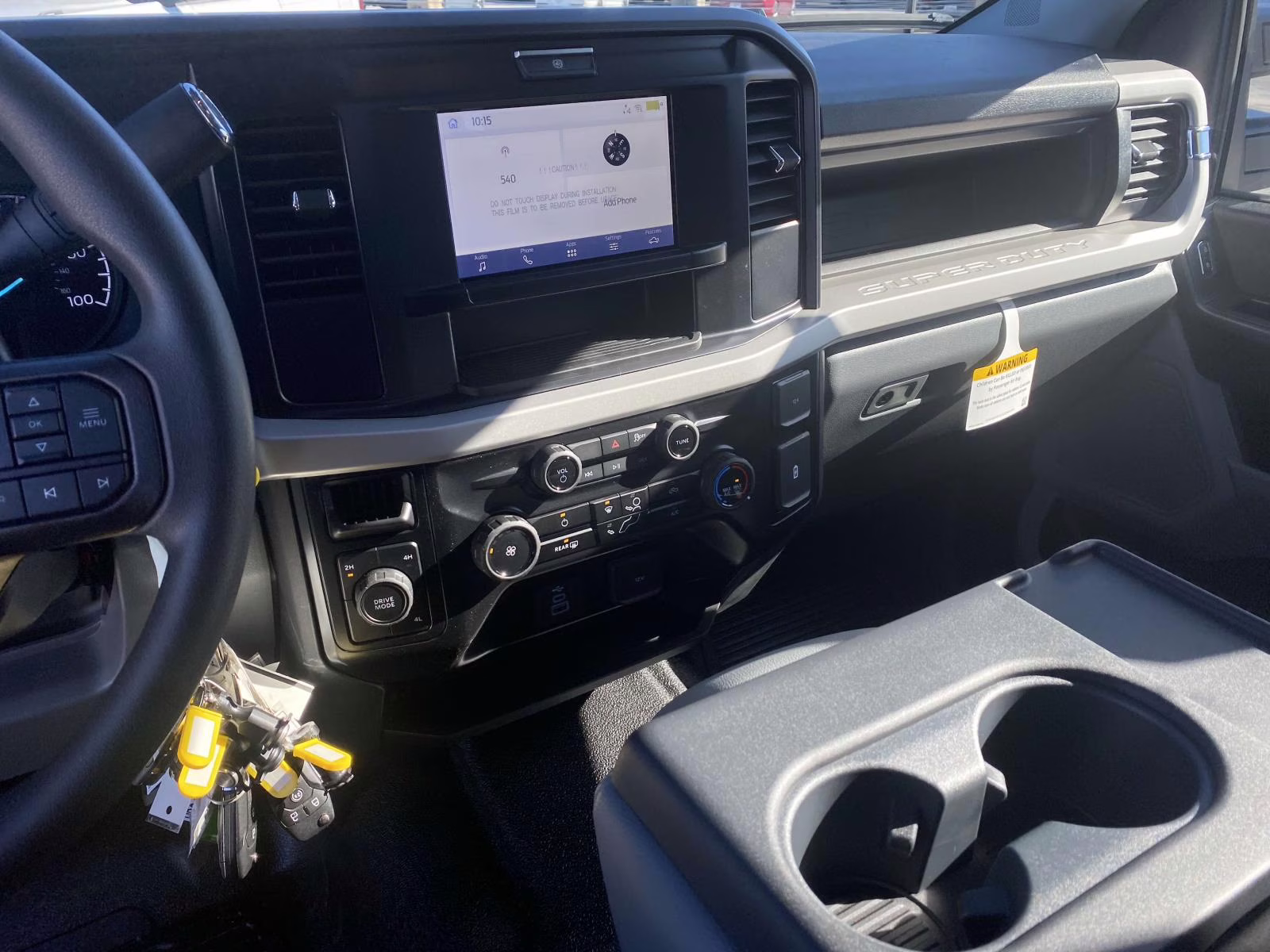 2026 Oxford White Ford Super Duty F-350 DRW XL 4X4 Chassis