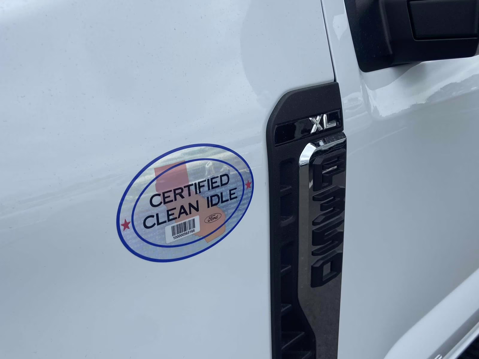 2025 Oxford White Ford Super Duty F-350 DRW XL RWD Chassis