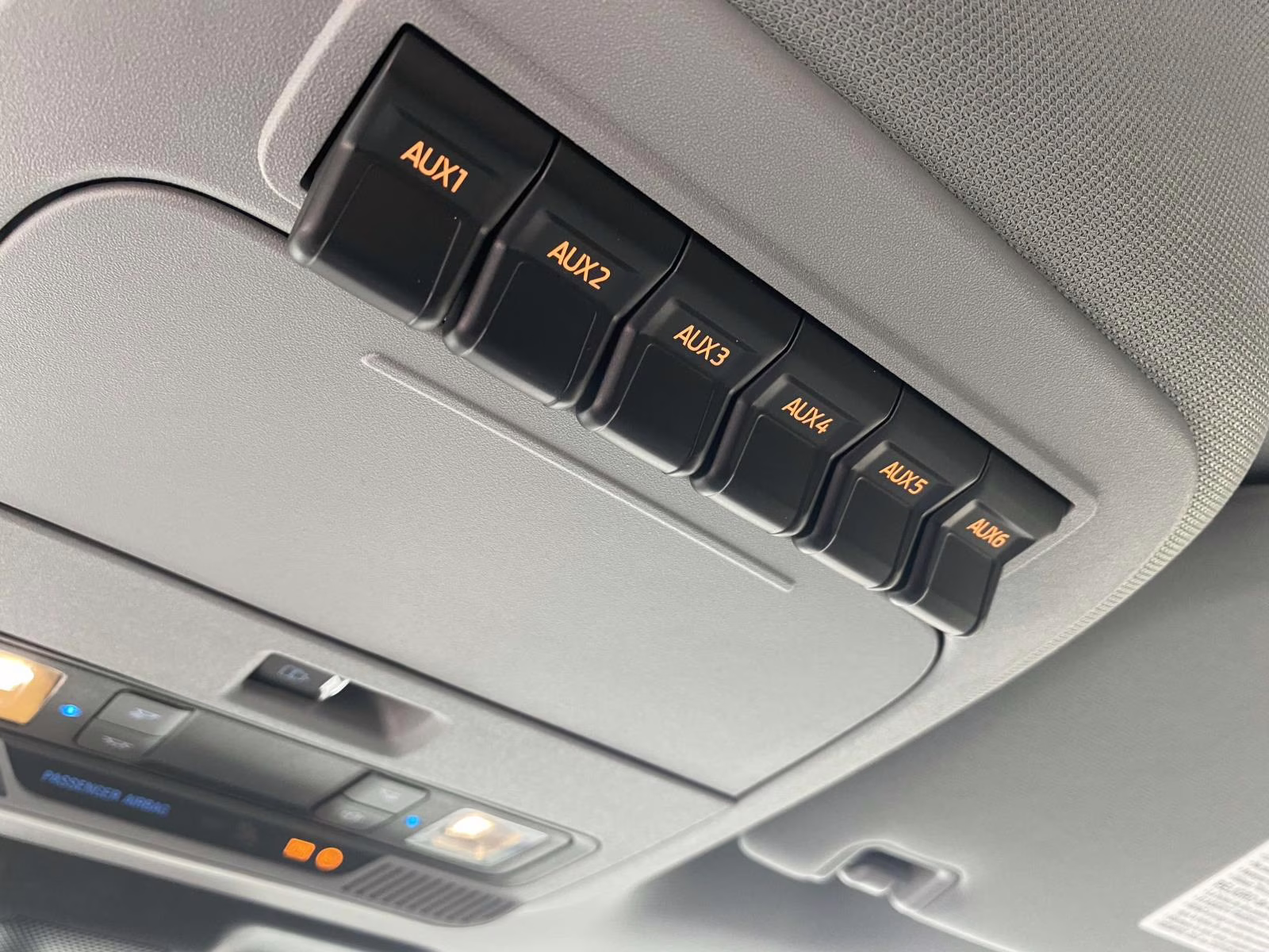 2026 Oxford White Ford Super Duty F-550 DRW XL 4X4 Chassis