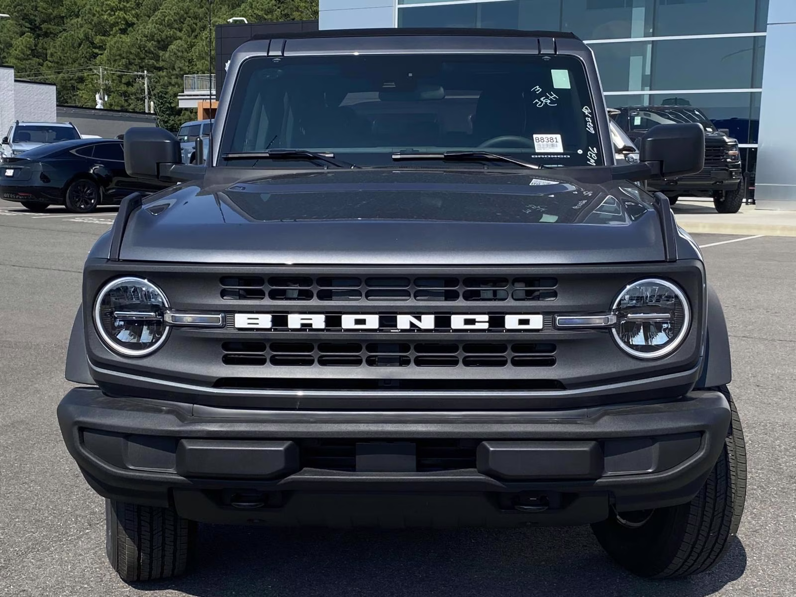 2025 Gray Metallic Ford Bronco Base 4X4 SUV