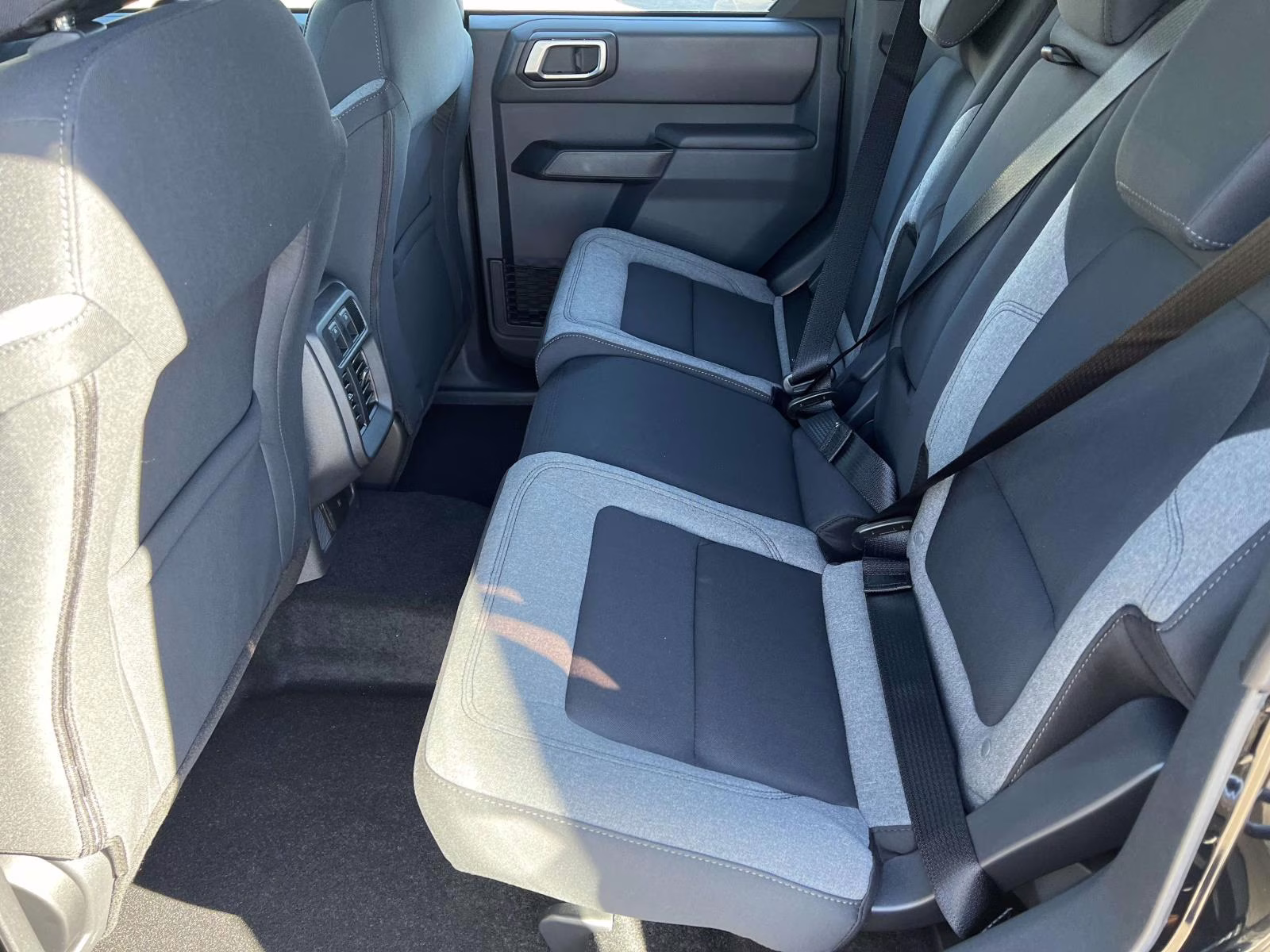 2025 Shadow Black Ford Bronco Base 4X4 SUV