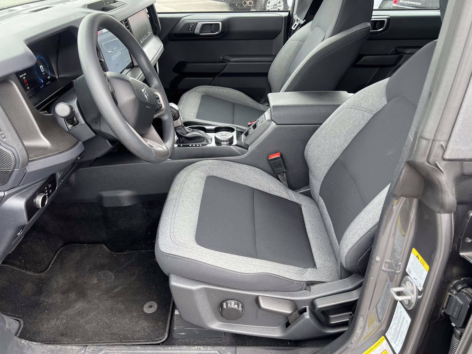 2025 Carbonized Gray Metallic Ford Bronco Base 4X4 SUV