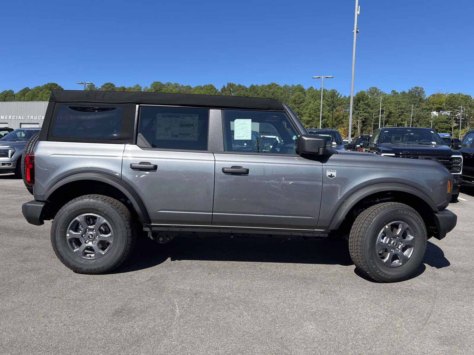 2025 Gray Metallic Ford Bronco Big Bend 4X4 SUV