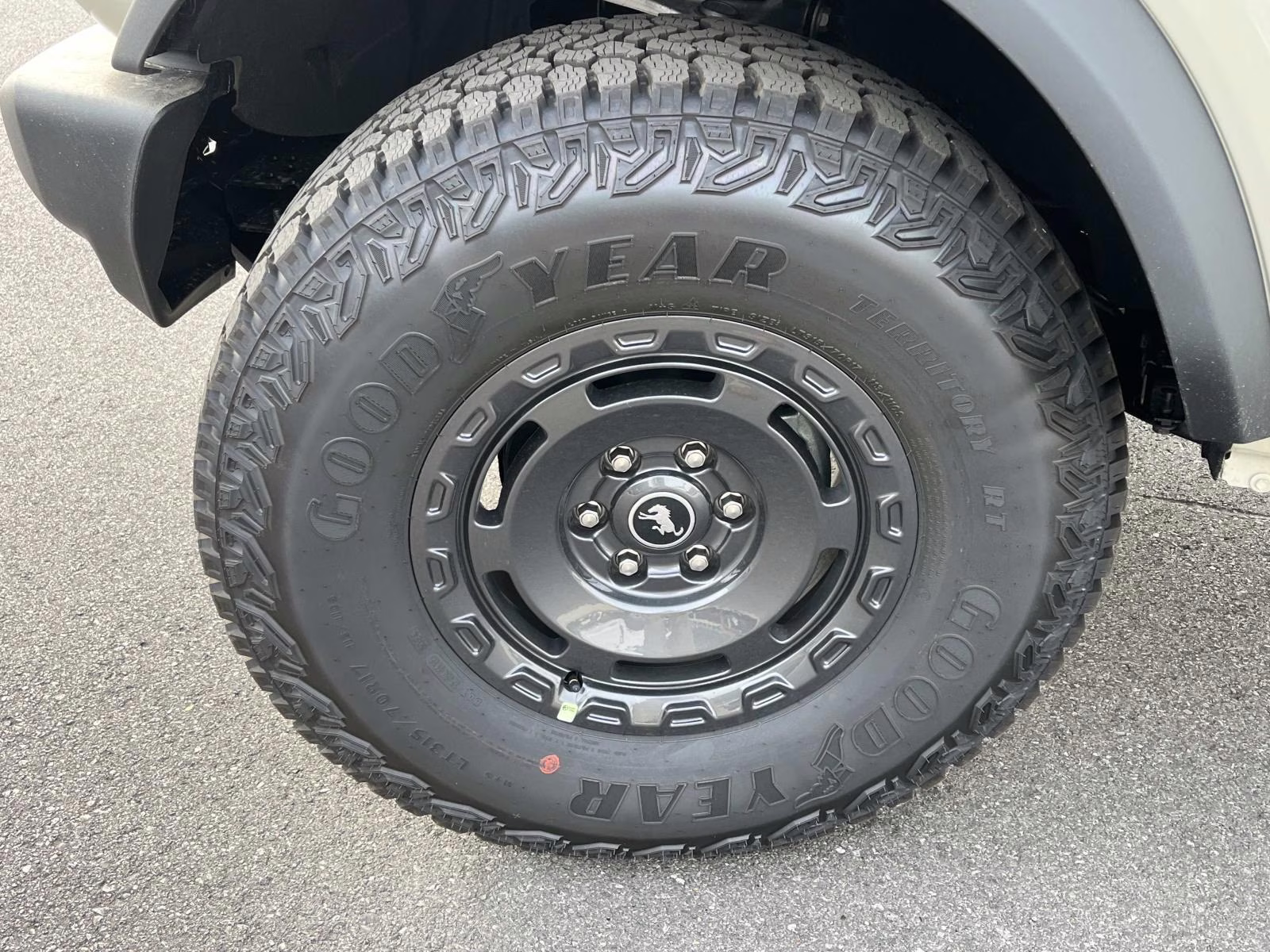 2025 Desert Sand Ford Bronco Base 4X4 SUV