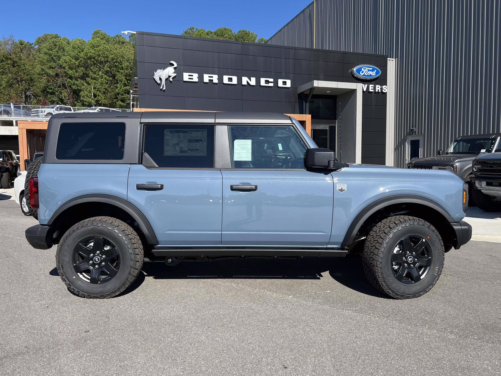 2025 Azure Gray Metallic Ford Bronco Big Bend 4X4 SUV