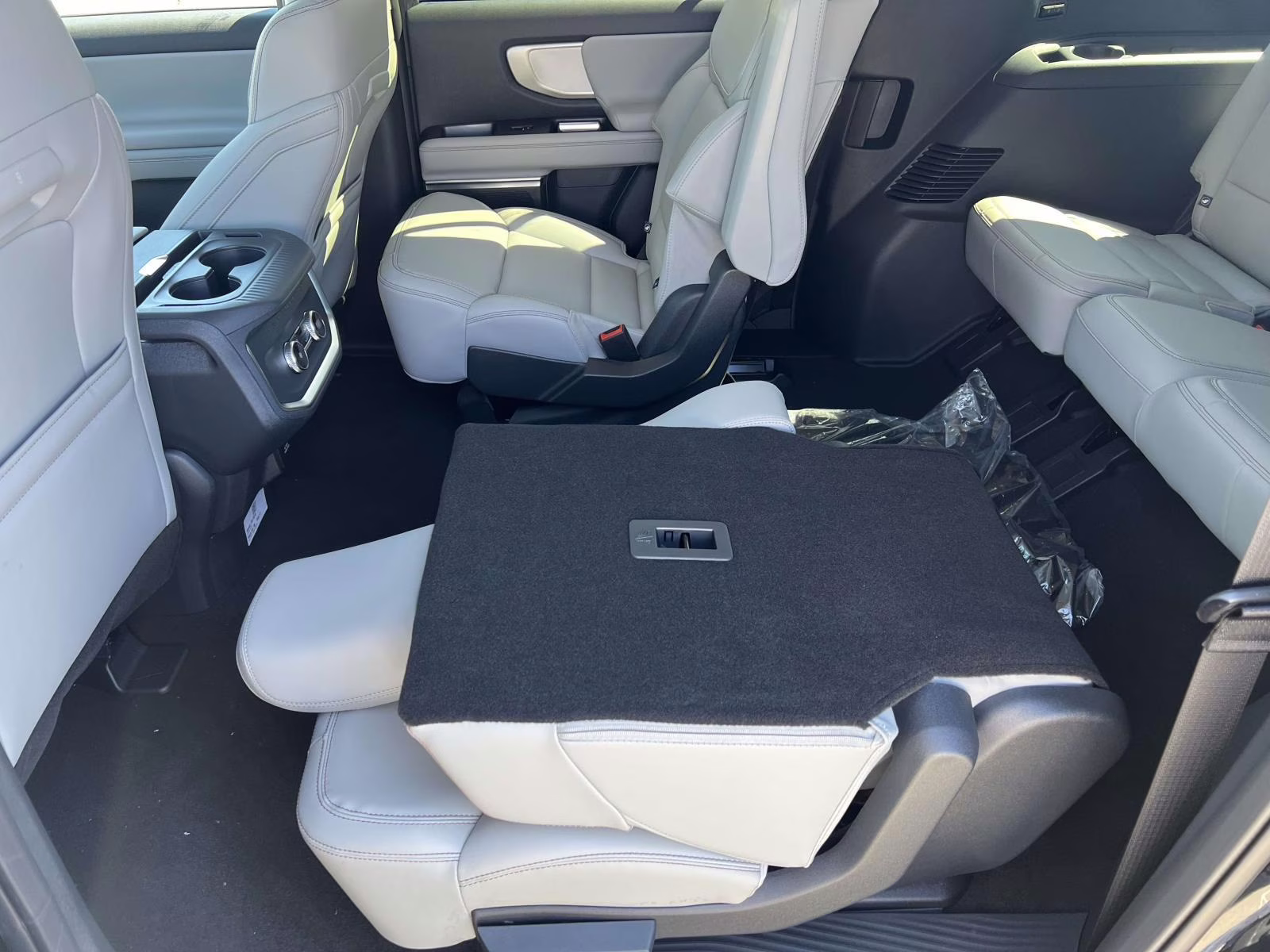 2025 Dark Matter Gray Metallic Ford Expedition Max Active RWD SUV