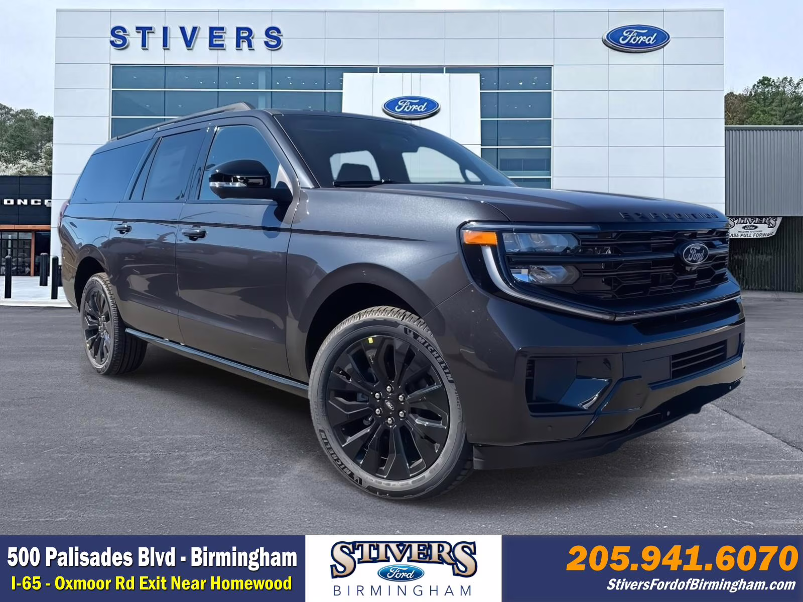 2025 Gray Metallic Ford Expedition Max Platinum 4X4 SUV