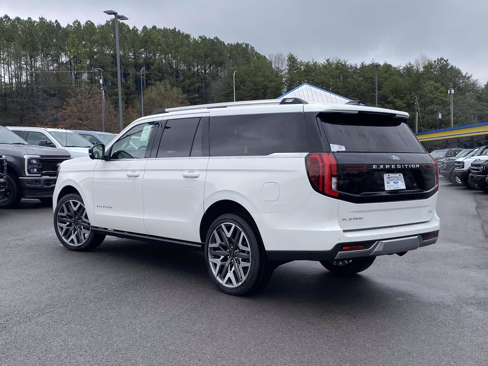 2026 White Metallic Ford Expedition Max Platinum 4X4 SUV