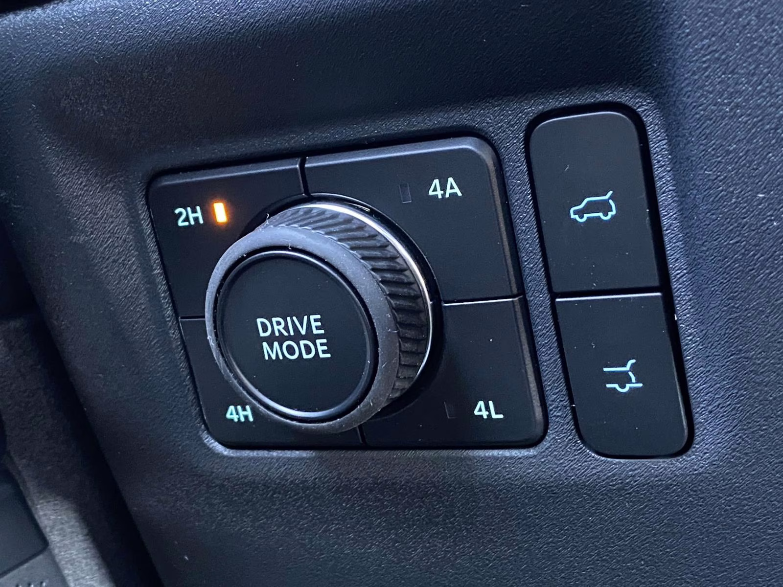 2025 Dark Matter Gray Metallic Ford Expedition Platinum 4X4 SUV