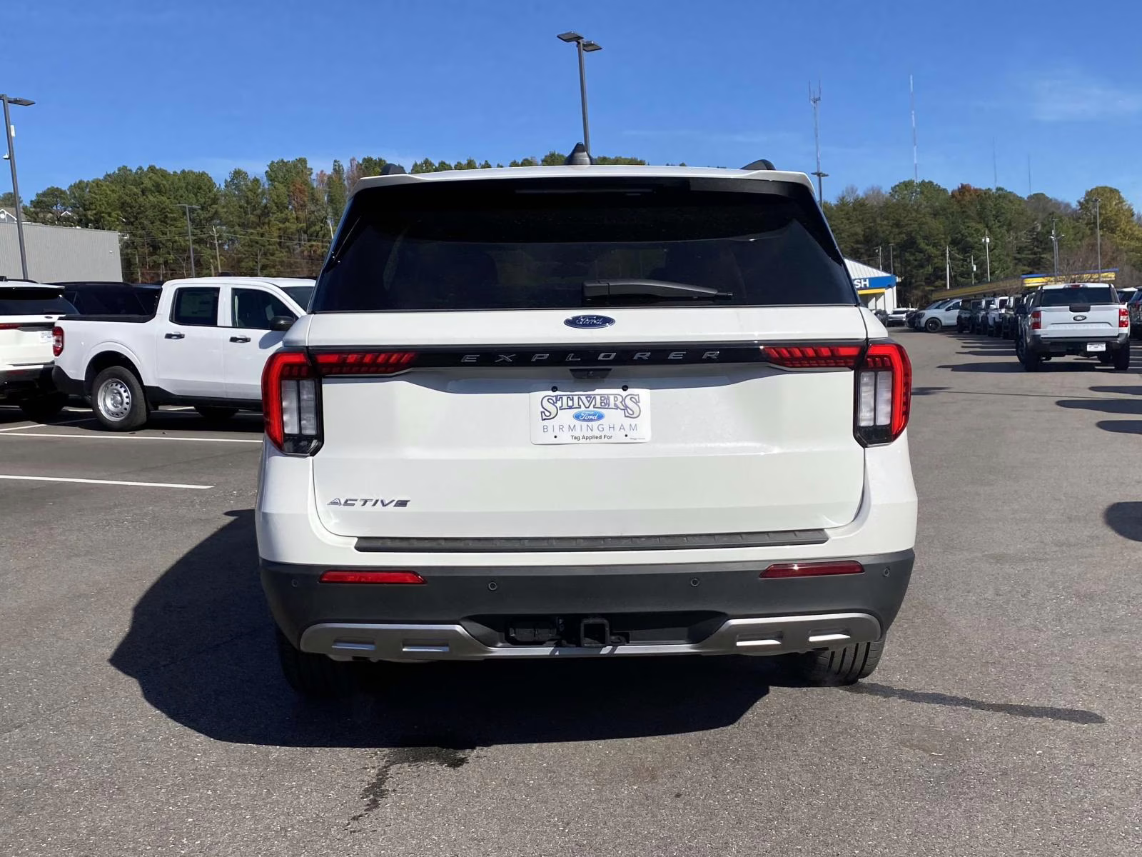 2026 White Metallic Ford Explorer Active RWD SUV
