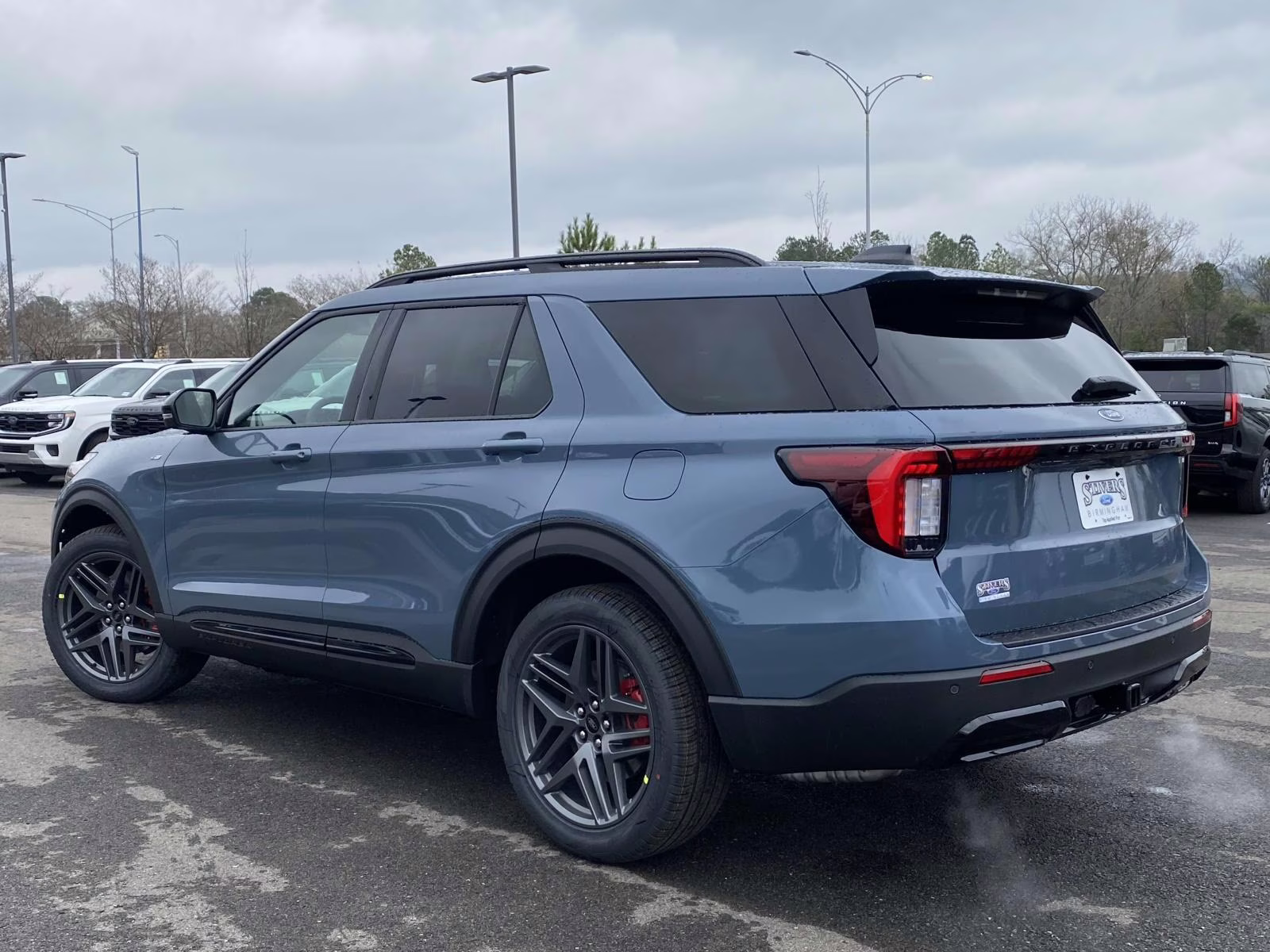 2026 Vapor Blue Metallic Ford Explorer ST-Line RWD SUV