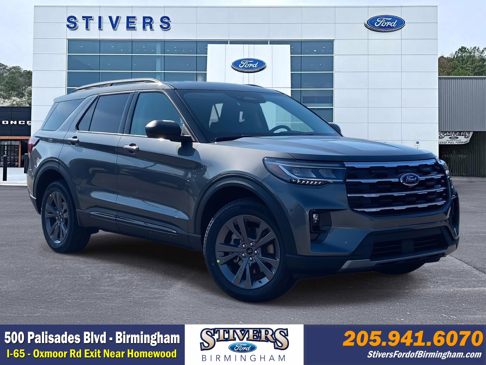 2026 Gray Metallic Ford Explorer Active 4X4 SUV