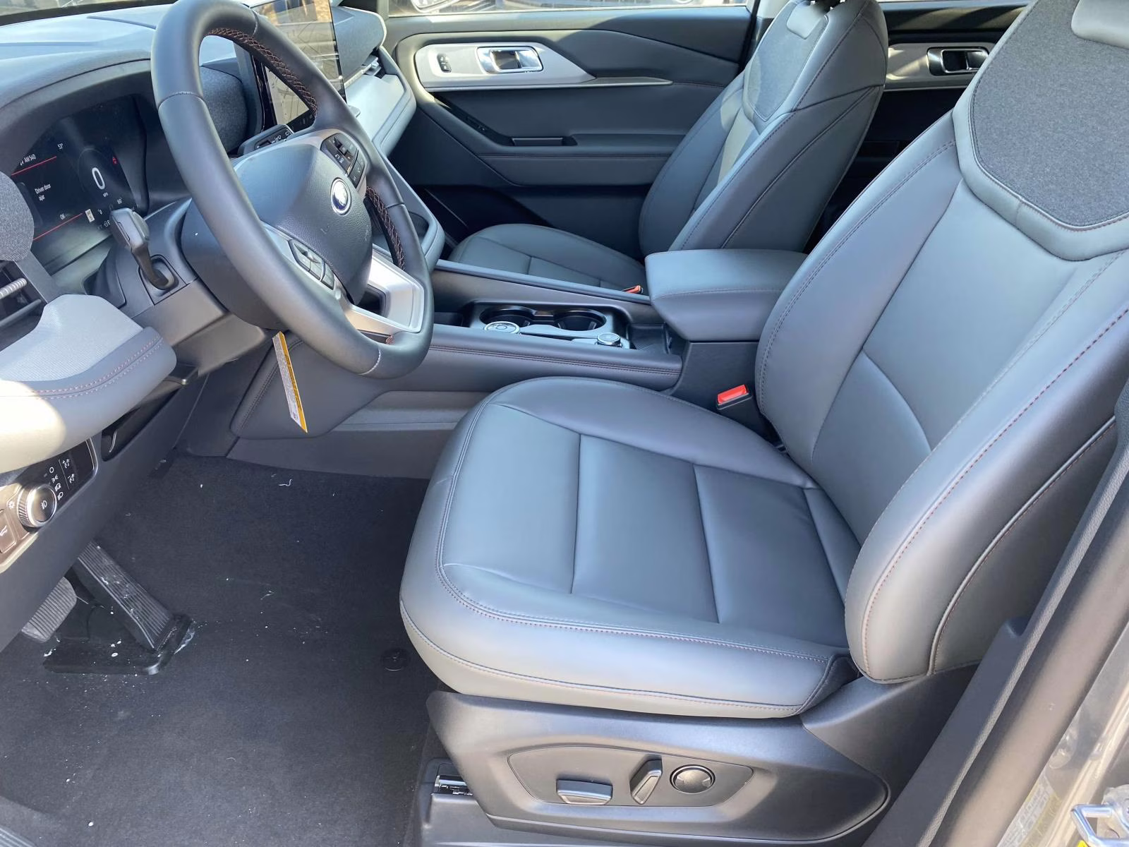 2026 Gray Metallic Ford Explorer Active 4X4 SUV