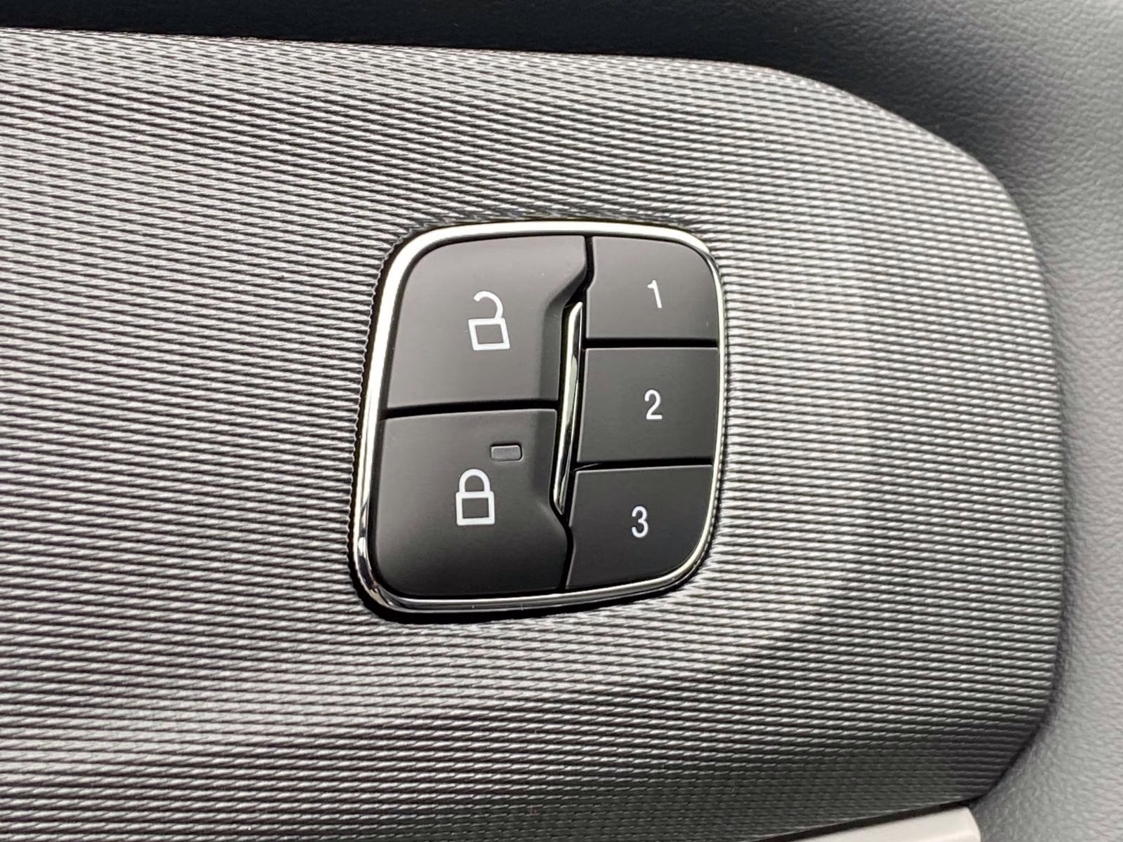 2026 Carbonized Gray Metallic Ford Explorer ST-Line 4X4 SUV