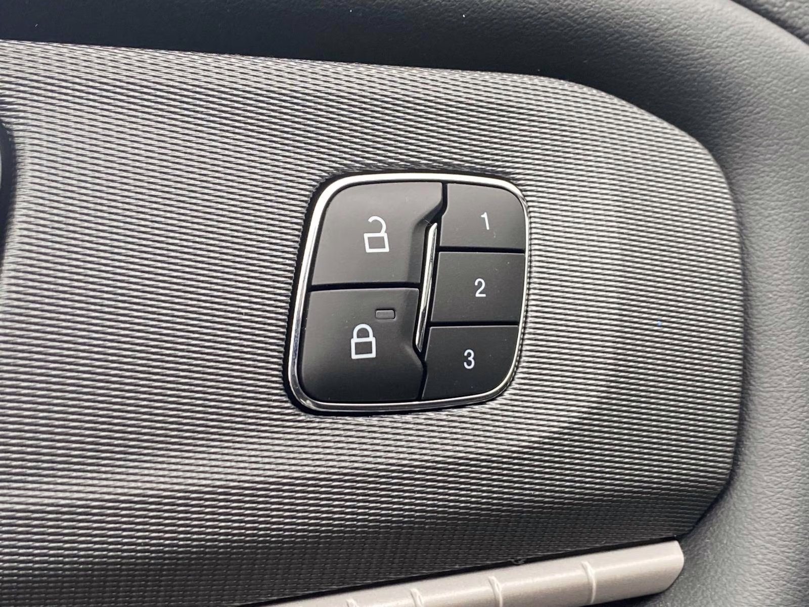 2026 White Metallic Ford Explorer ST 4X4 SUV