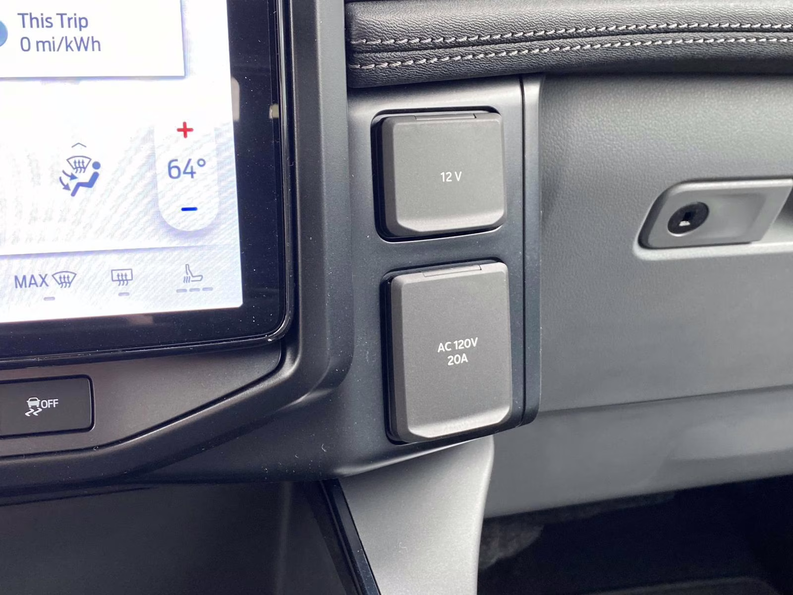 2025 Antimatter Blue Metallic Ford F-150 Lightning Flash AWD Truck