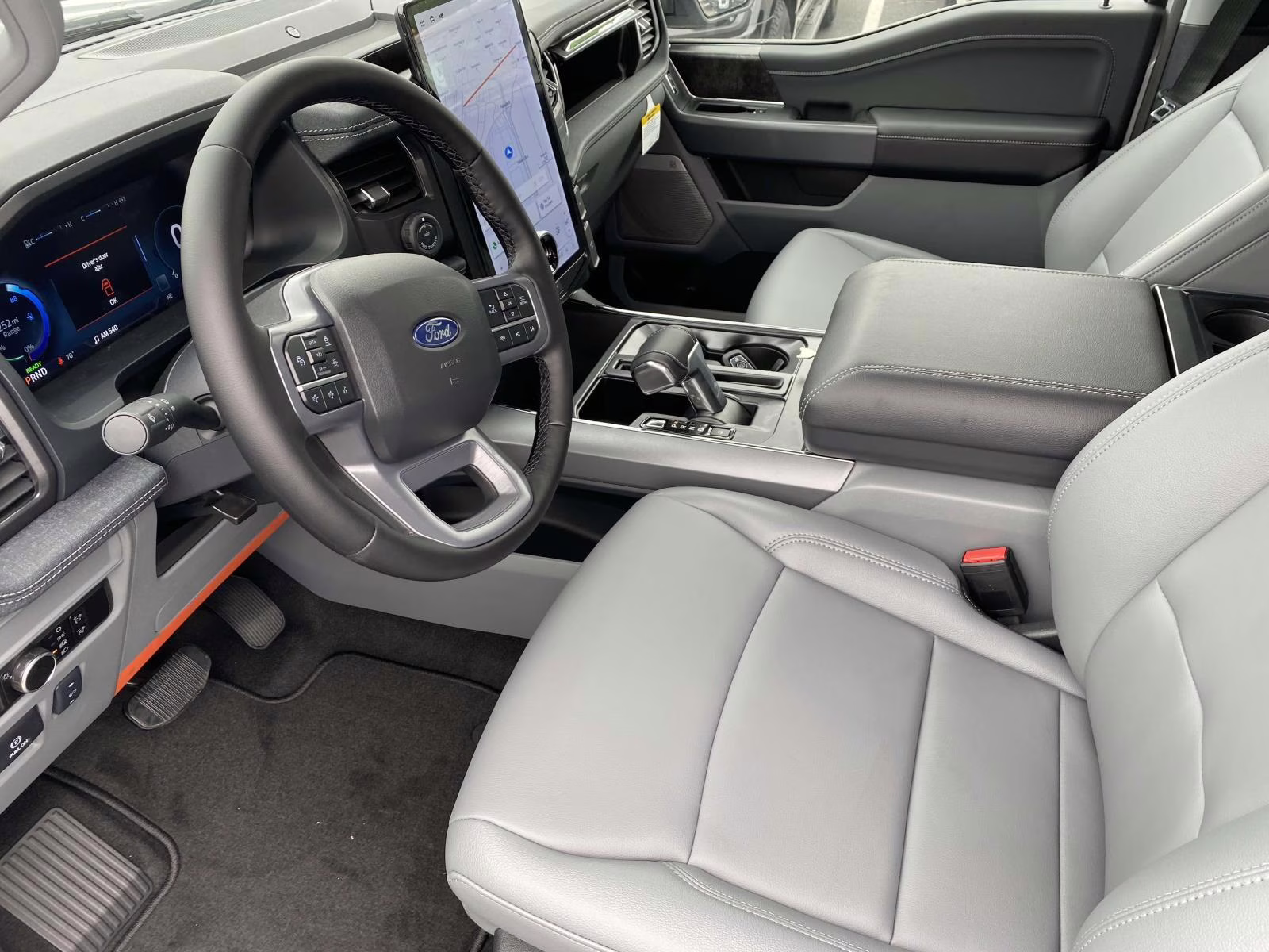 2025 Antimatter Blue Metallic Ford F-150 Lightning Flash AWD Truck