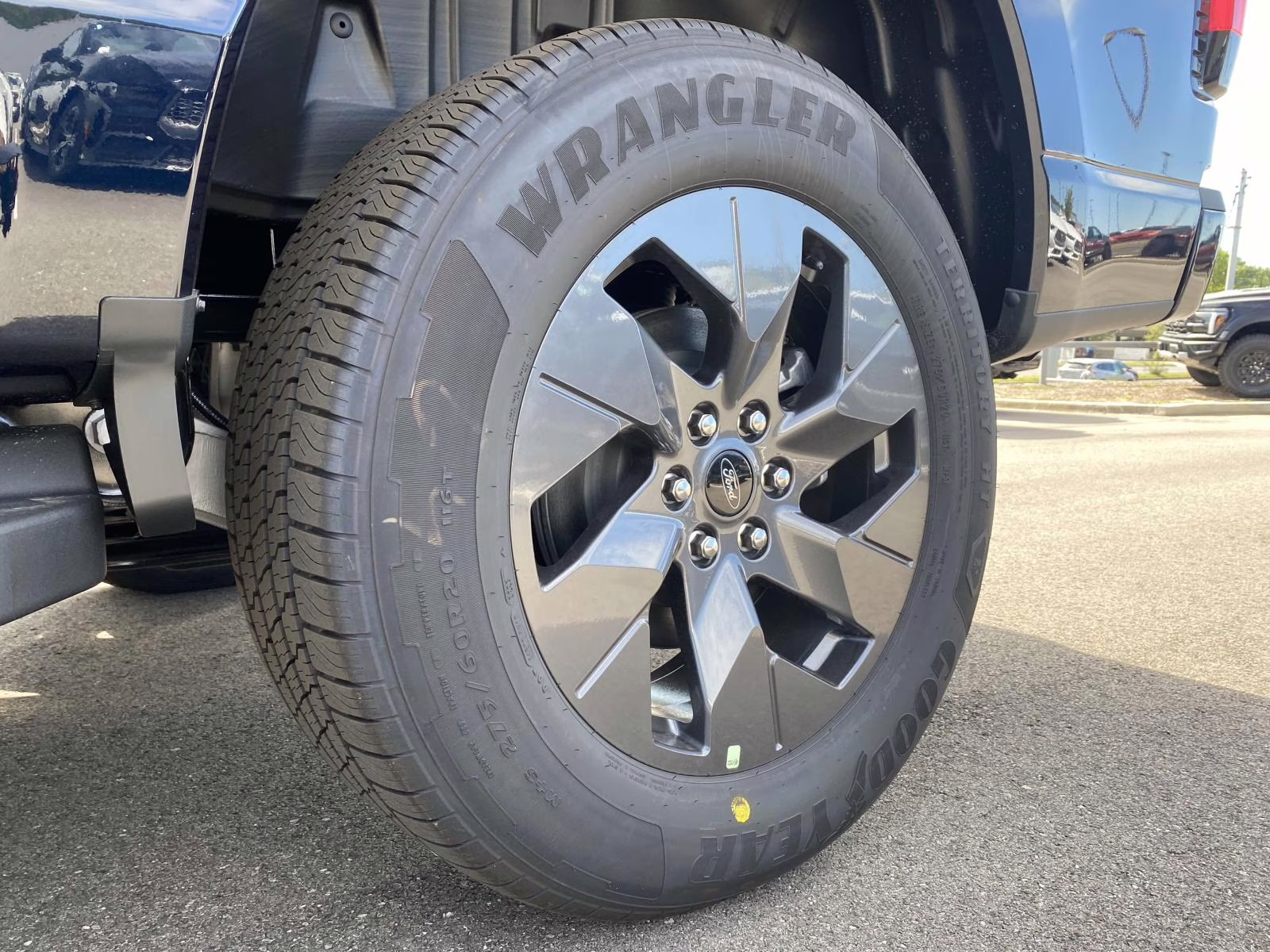 2025 Antimatter Blue Metallic Ford F-150 Lightning Flash AWD Truck