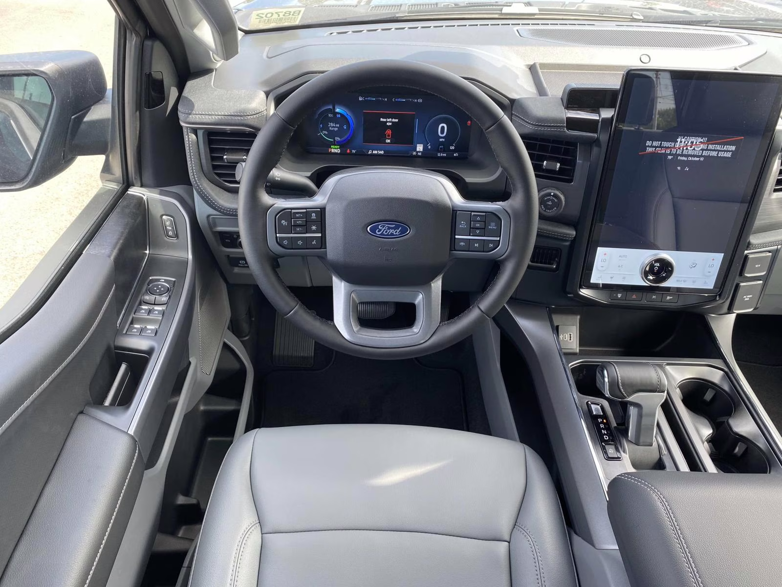 2025 Antimatter Blue Metallic Ford F-150 Lightning Flash AWD Truck