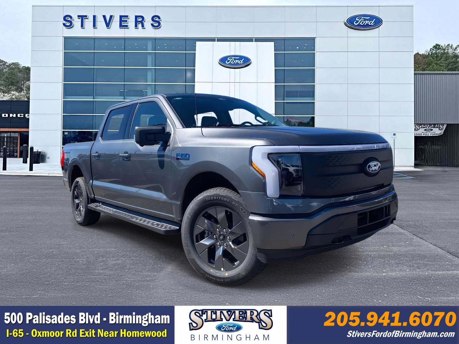 2025 Carbonized Gray Metallic Ford F-150 Lightning Flash AWD Truck