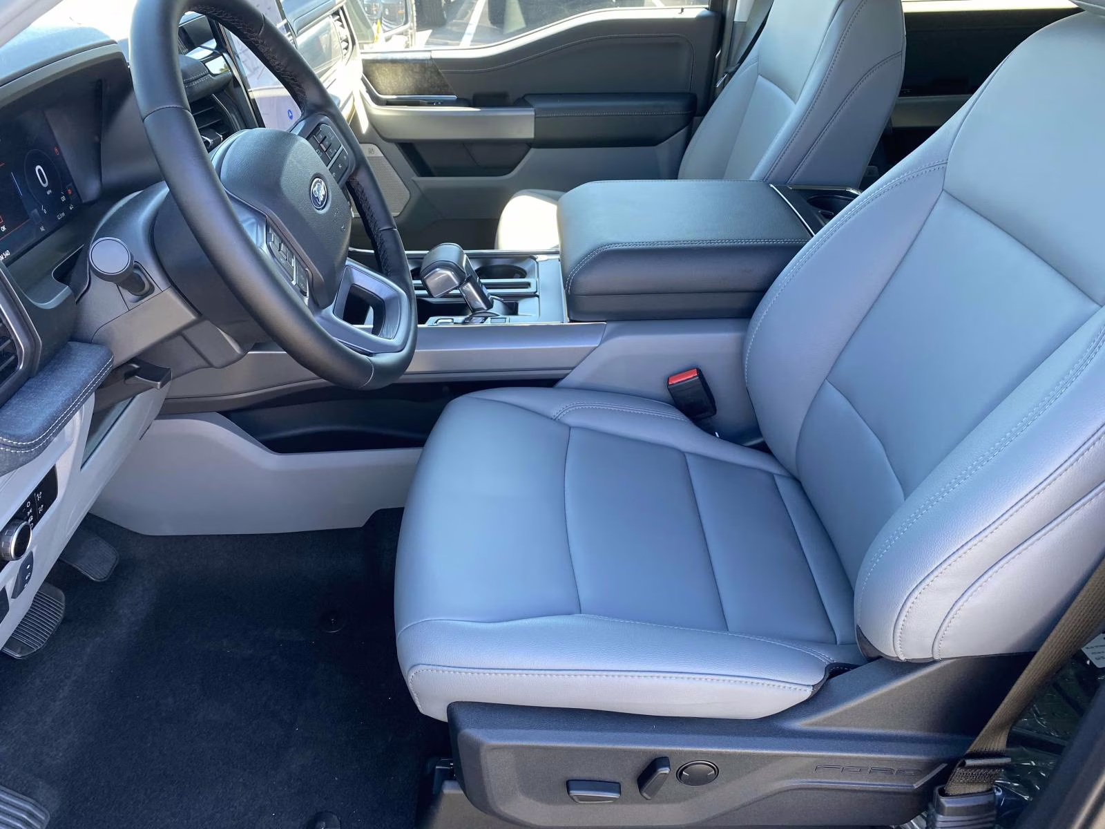 2025 Carbonized Gray Metallic Ford F-150 Lightning Flash AWD Truck