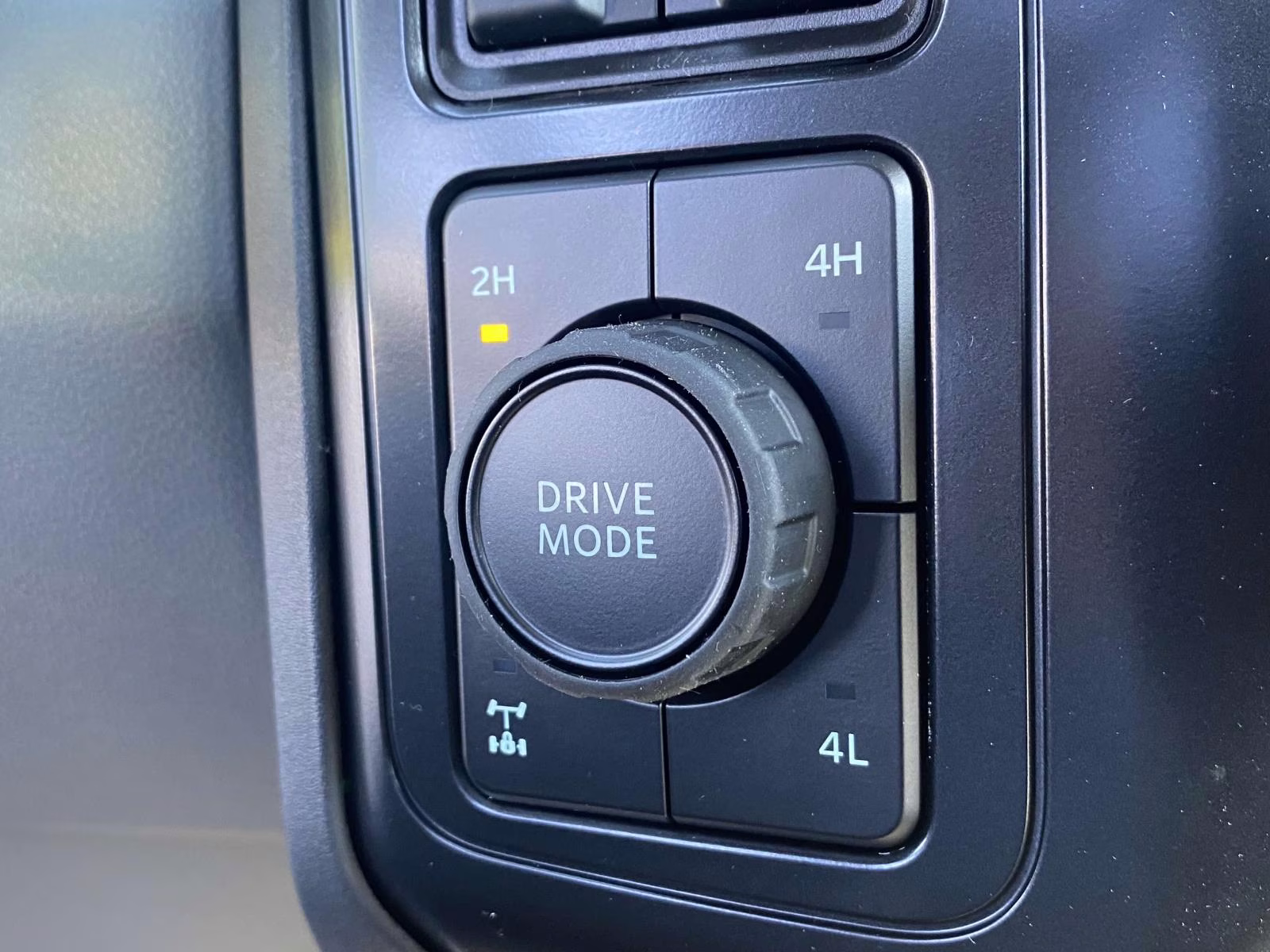 2026 Avalanche Ford Super Duty F-250 SRW XL 4X4 Truck