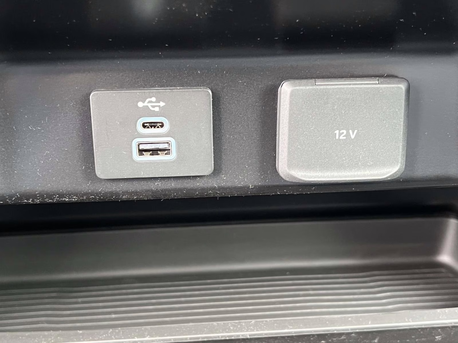 2026 Avalanche Ford Super Duty F-250 SRW XL 4X4 Truck