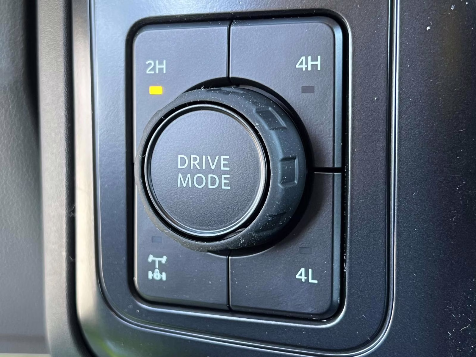 2026 Avalanche Ford Super Duty F-250 SRW XL 4X4 Truck