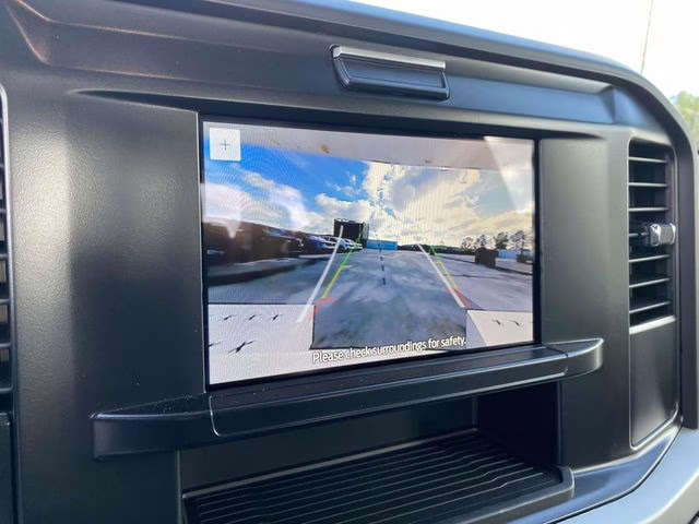 2025 Oxford White Ford Super Duty F-250 SRW XLT 4X4 Truck