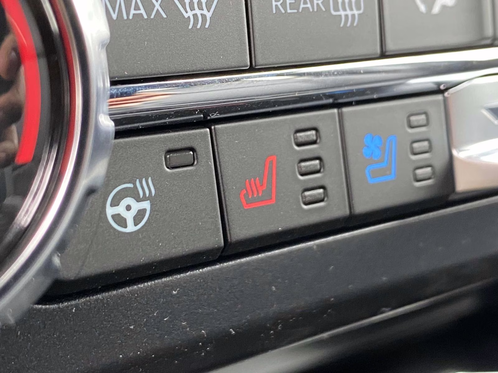 2026 Glacier Gray Metallic Tri-Coat Ford Super Duty F-250 SRW Lariat 4X4 Truck