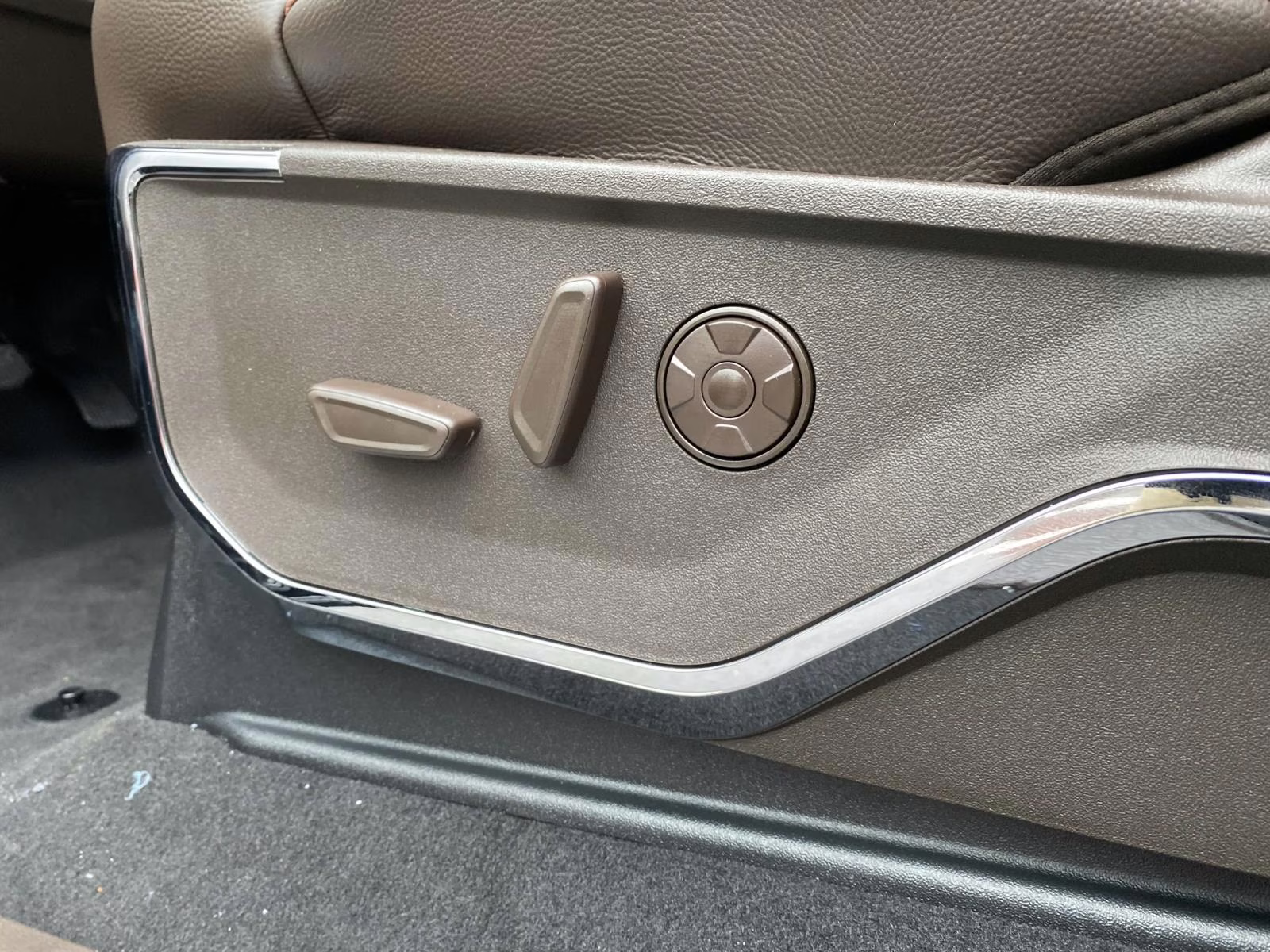 2026 Black Metallic Ford Super Duty F-250 SRW King Ranch 4X4 Truck