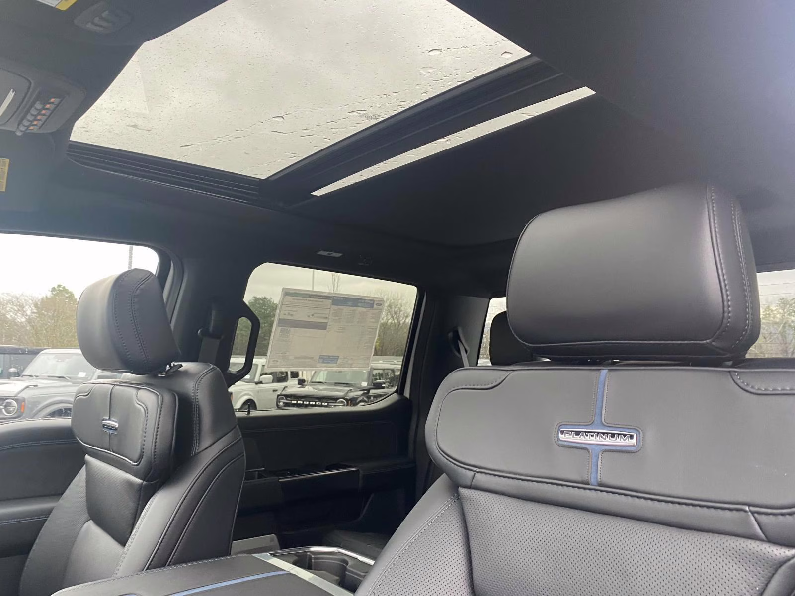 2026 Star White Metallic Tri-Coat Ford Super Duty F-250 SRW Platinum 4X4 Truck