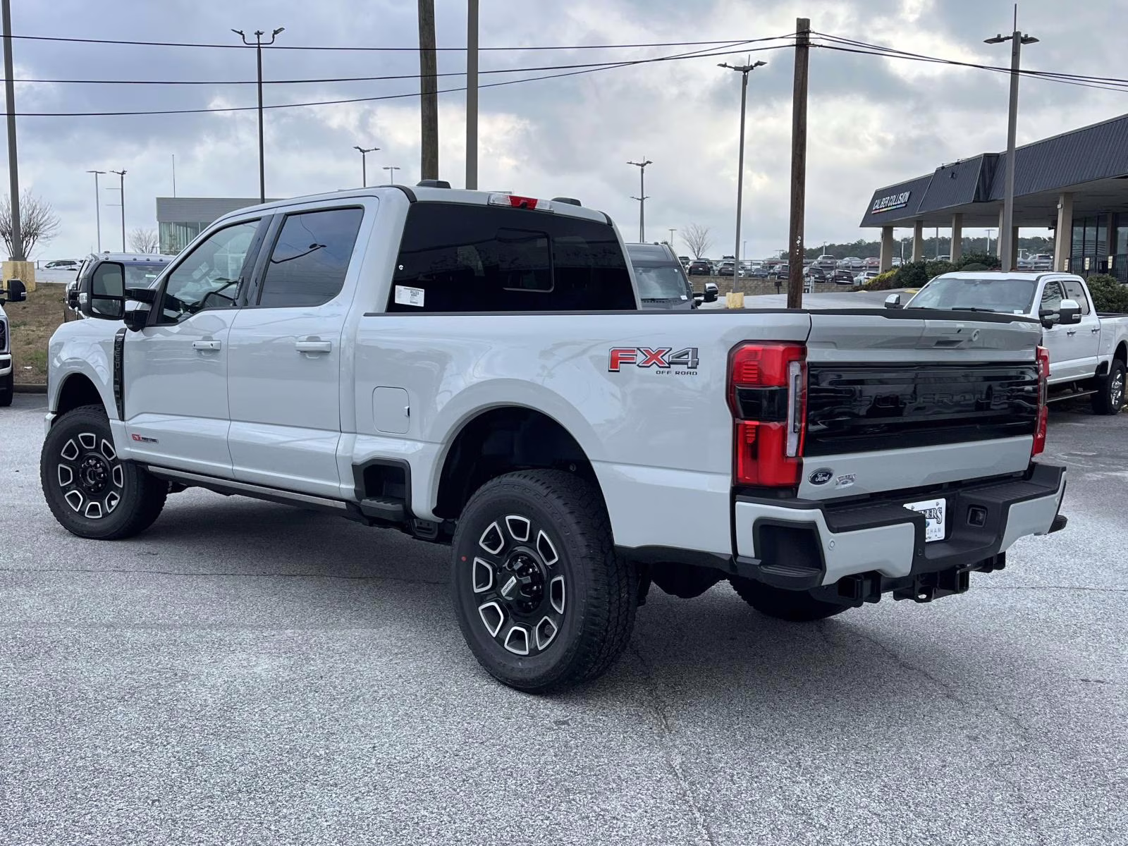 2026 Avalanche Ford Super Duty F-250 SRW Platinum 4X4 Truck