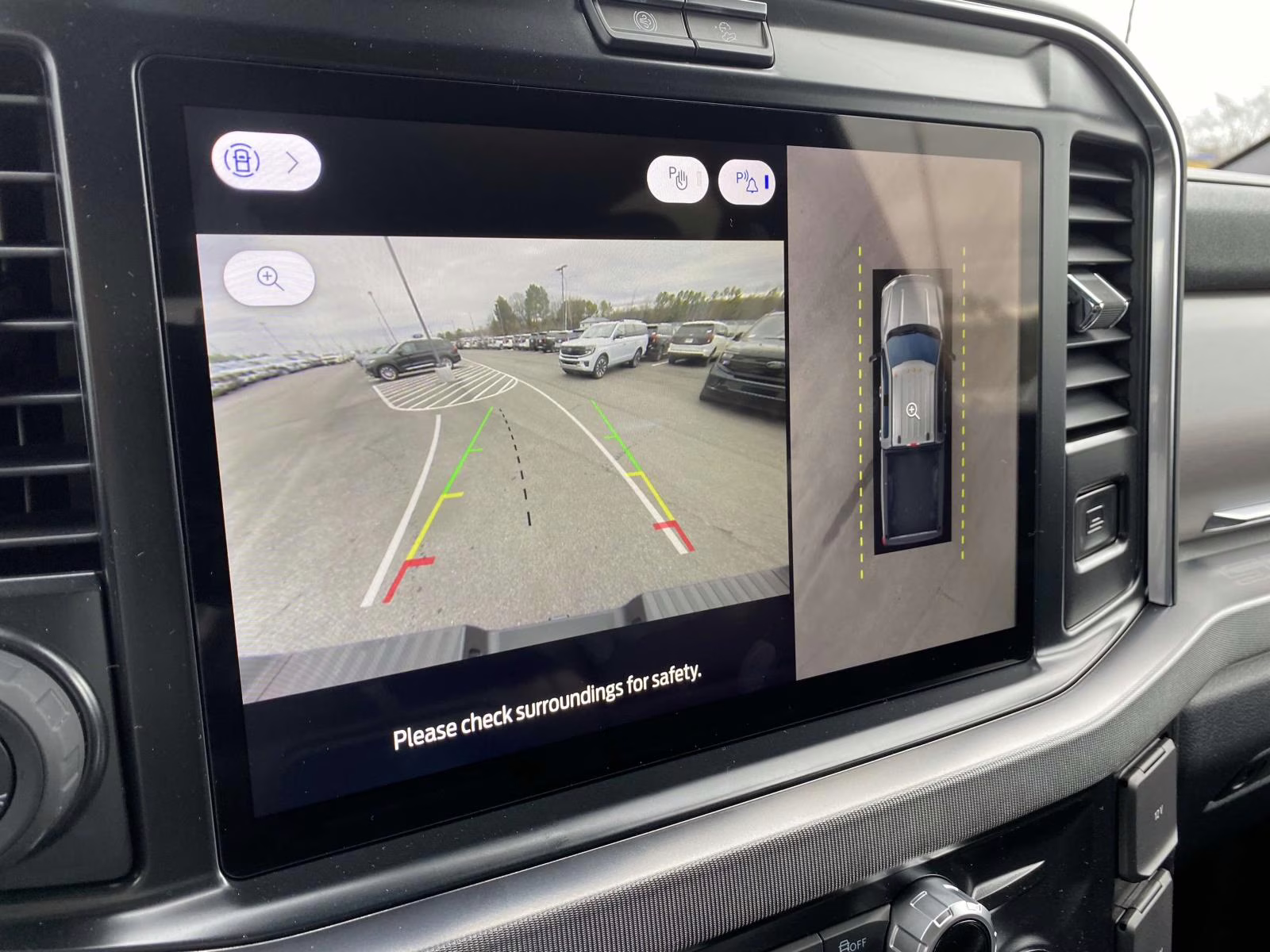 2026 Star White Metallic Tri-Coat Ford Super Duty F-250 SRW Platinum 4X4 Truck