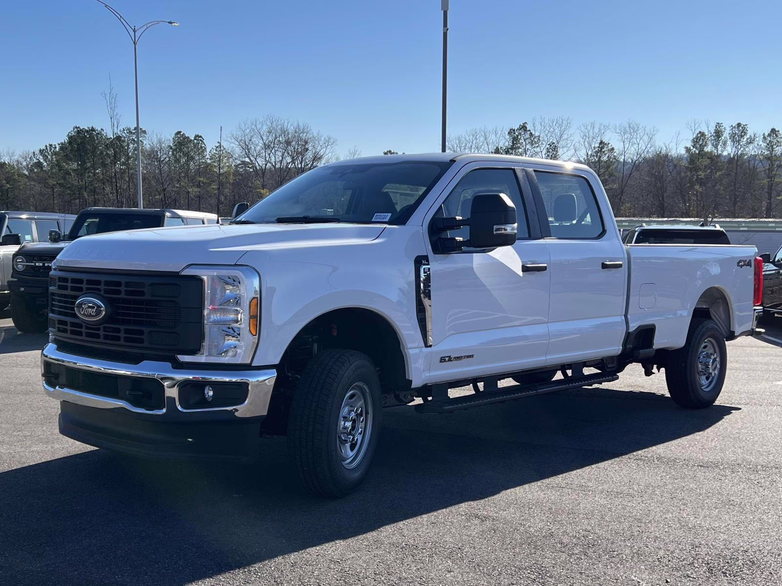 2026 Oxford White Ford Super Duty F-350 SRW XL 4X4 Truck