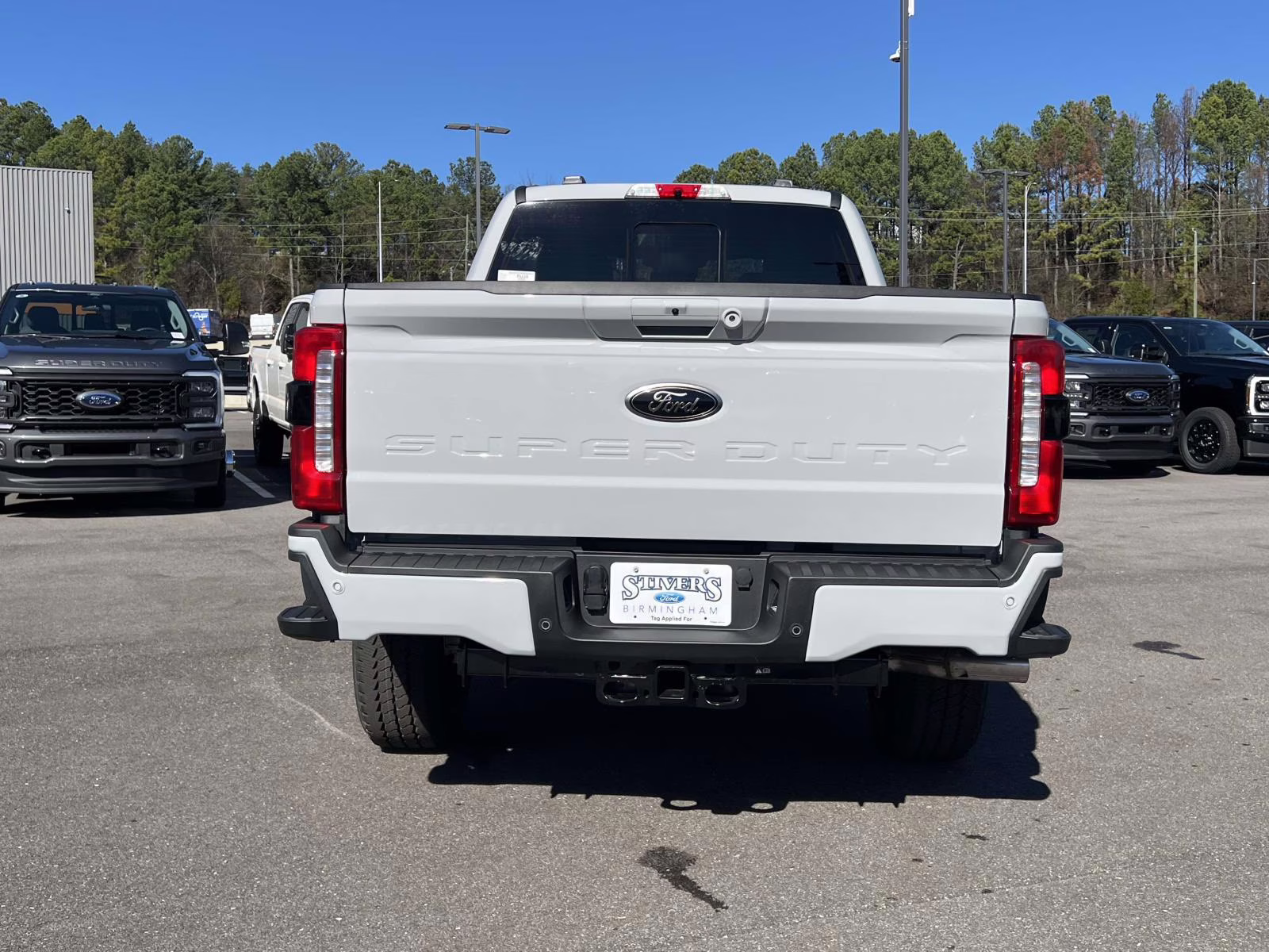 2026 Avalanche Ford Super Duty F-350 SRW Lariat 4X4 Truck