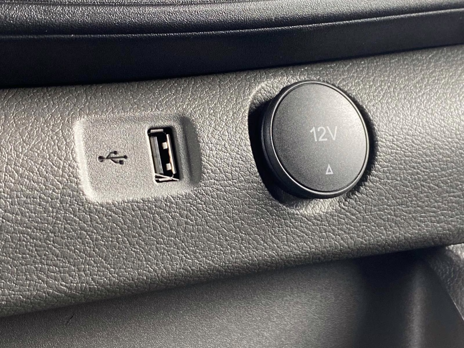 2026 Oxford White Ford Transit-250 Base RWD Van