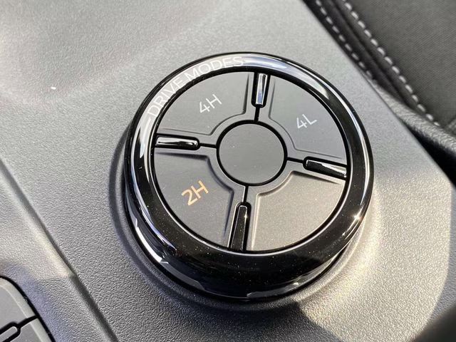 2025 Oxford White Ford Ranger XLT 4X4 Truck