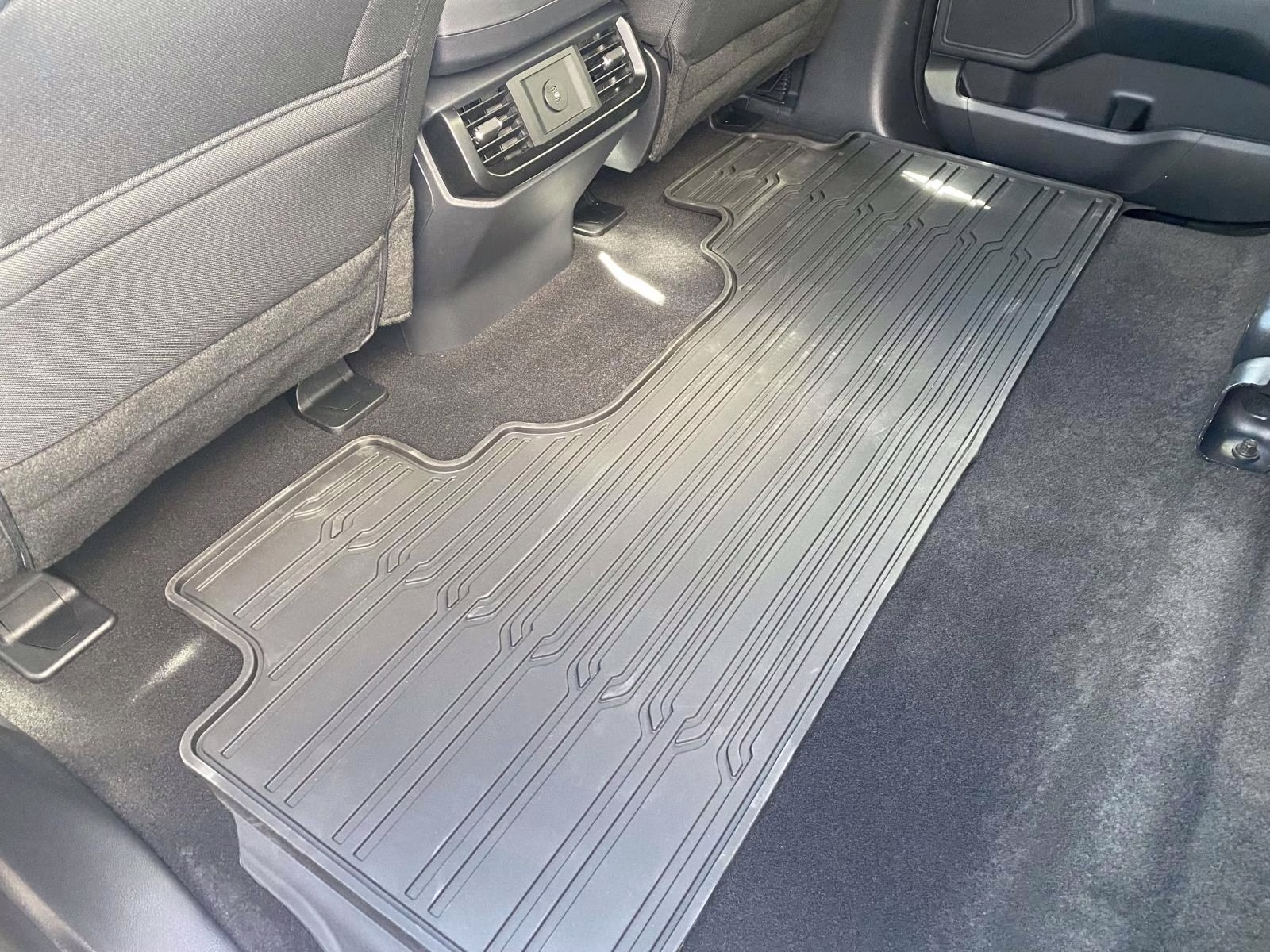 2026 Avalanche Ford F-150 STX 4X4 Truck