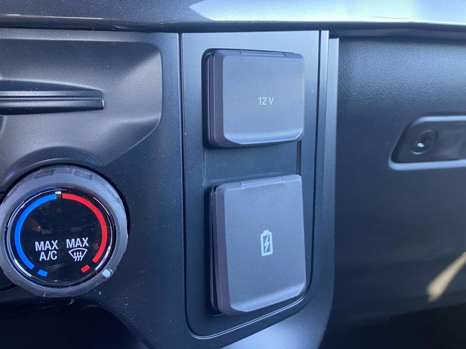 2026 Avalanche Ford F-150 STX 4X4 Truck