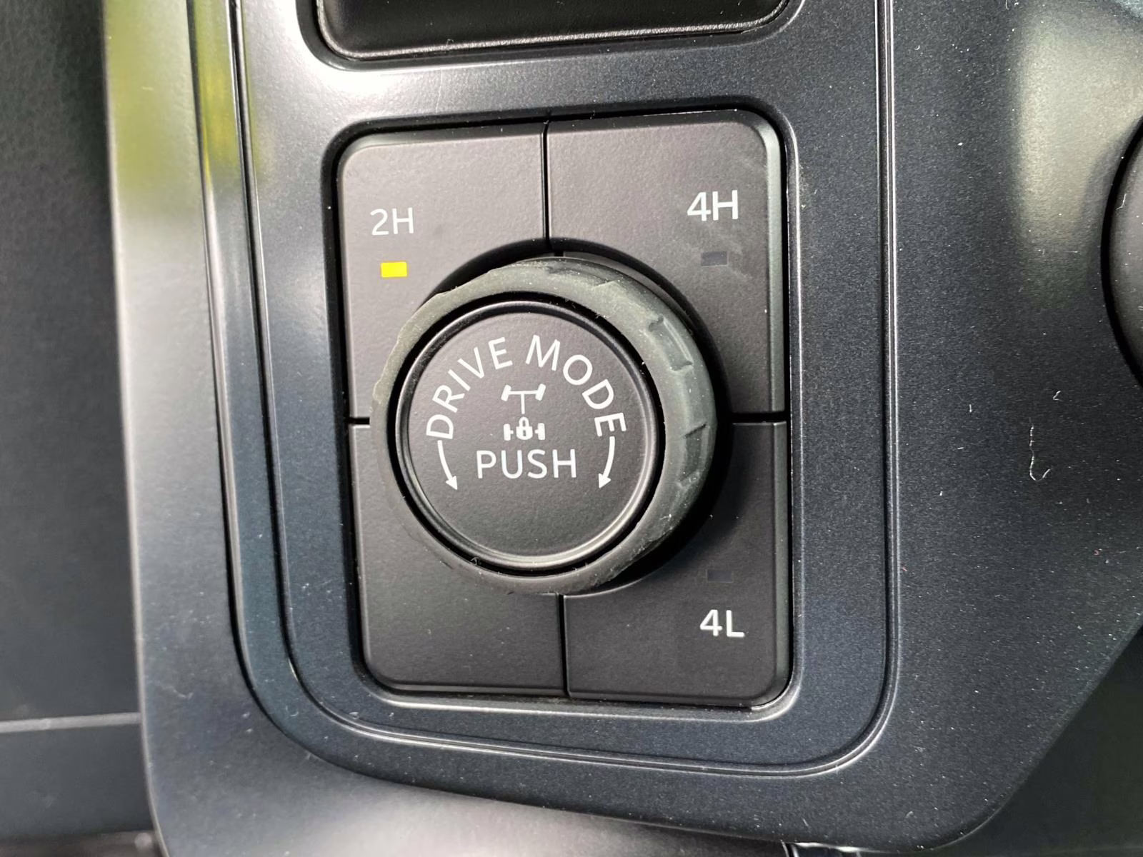 2026 Oxford White Ford F-150 STX 4X4 Truck