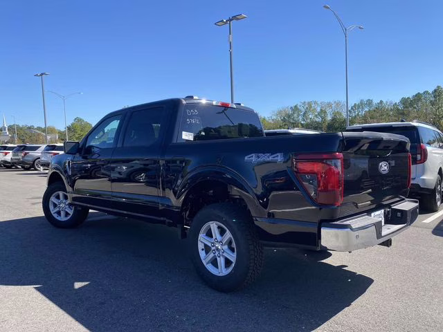 2025 Black Metallic Ford F-150 XLT 4X4 Truck