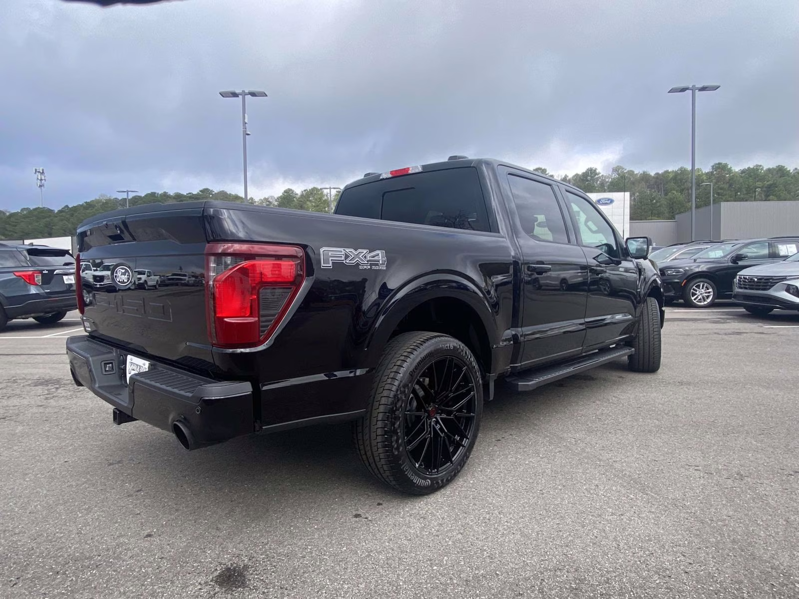 2025 Agate Black Metallic Ford F-150 XLT 4X4 Truck