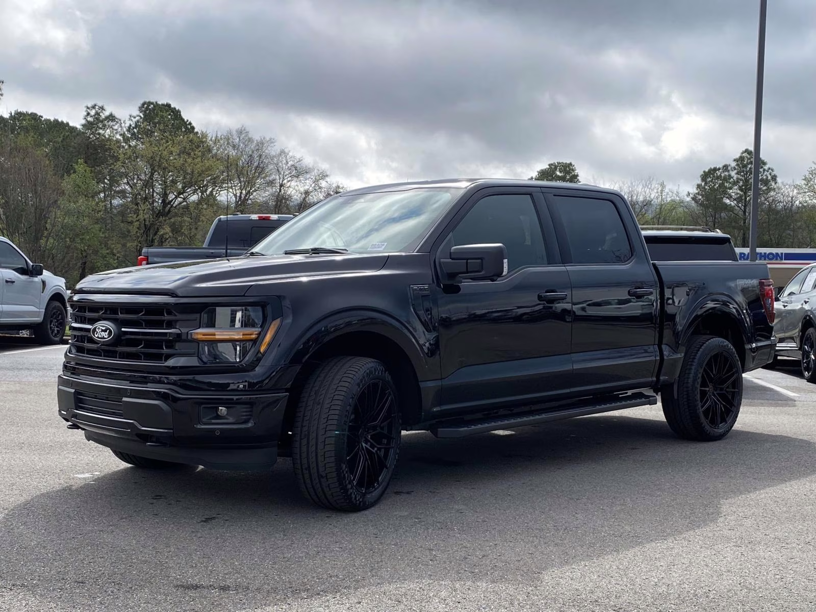 2025 Agate Black Metallic Ford F-150 XLT 4X4 Truck