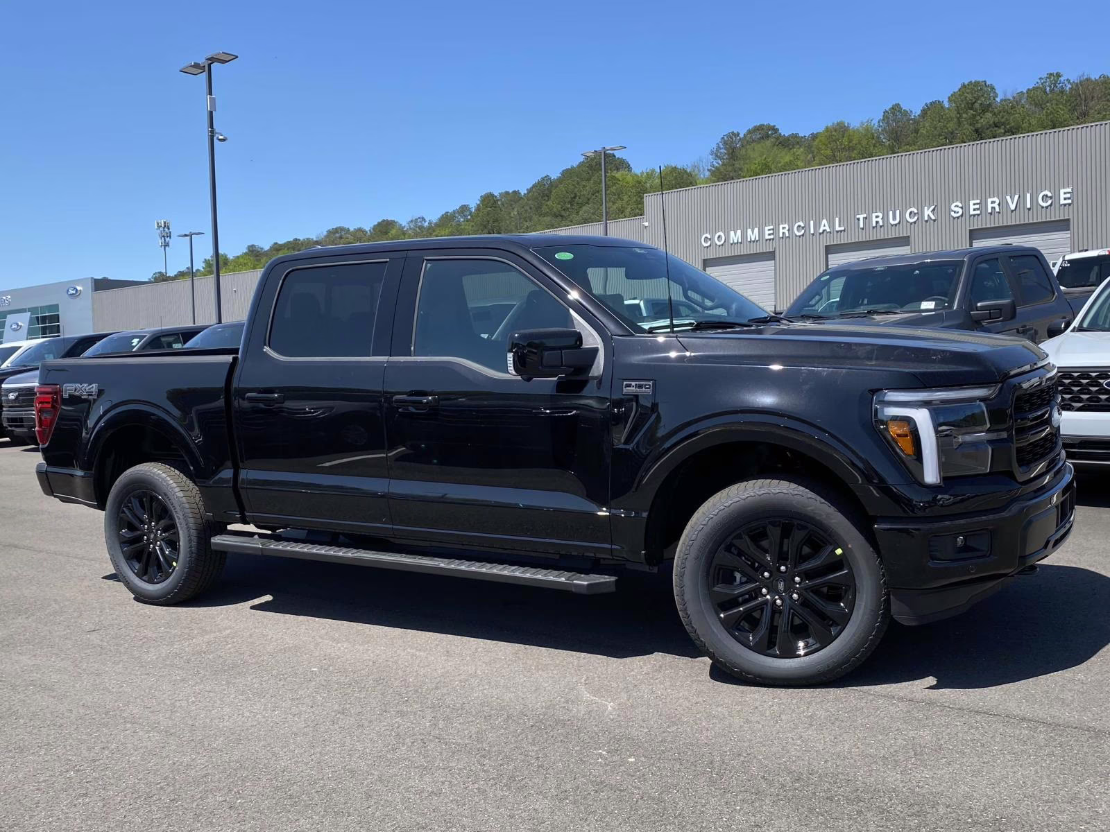 2025 Black Metallic Ford F-150 Lariat 4X4 Truck