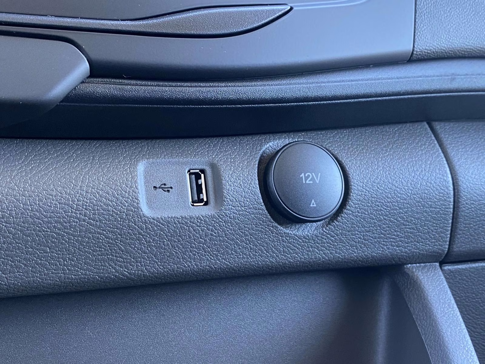 2026 Oxford White Ford Transit-150 Base RWD Van