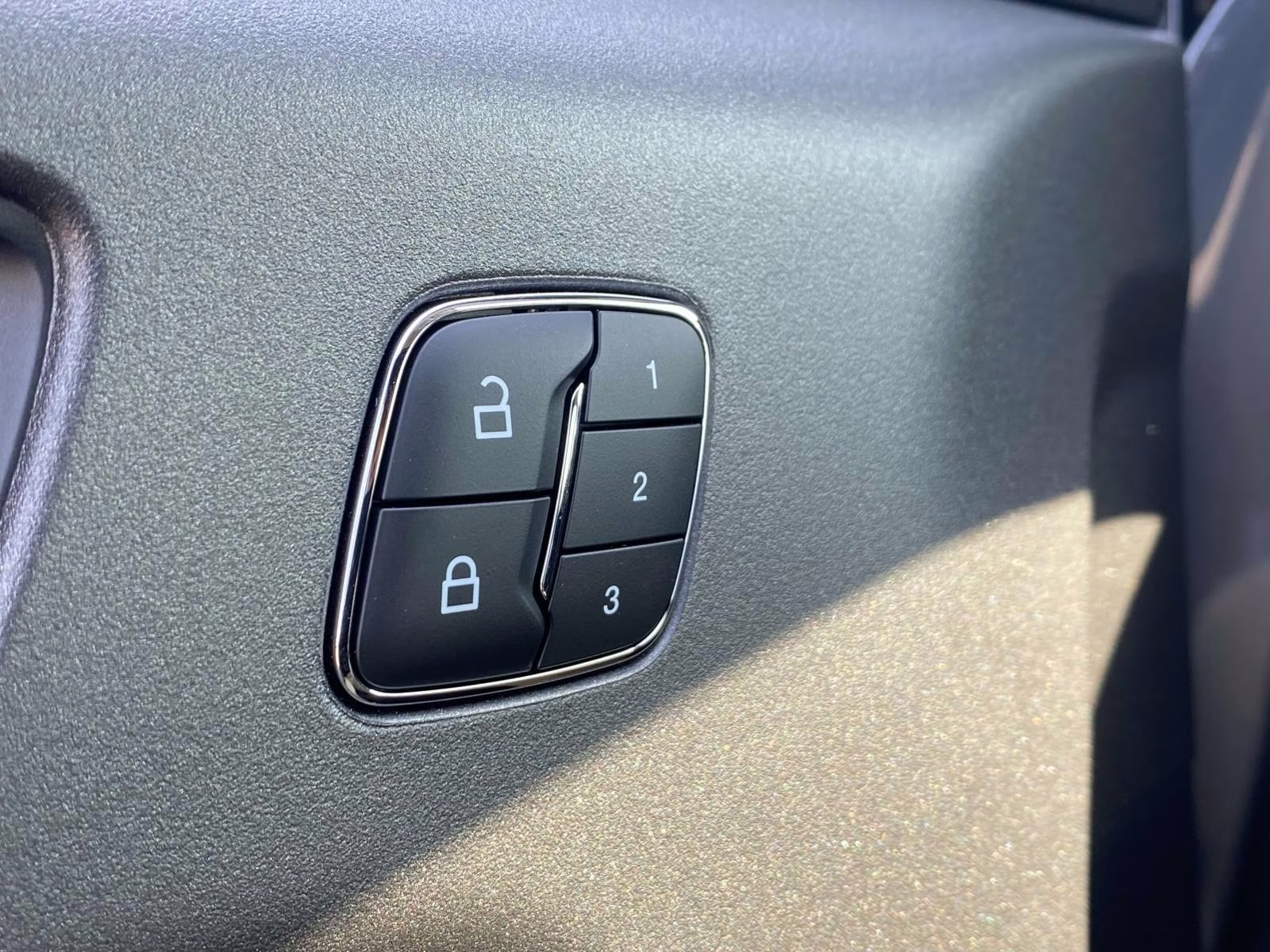 2025 Carbonized Gray Metallic Ford Bronco Sport Outer Banks 4X4 SUV