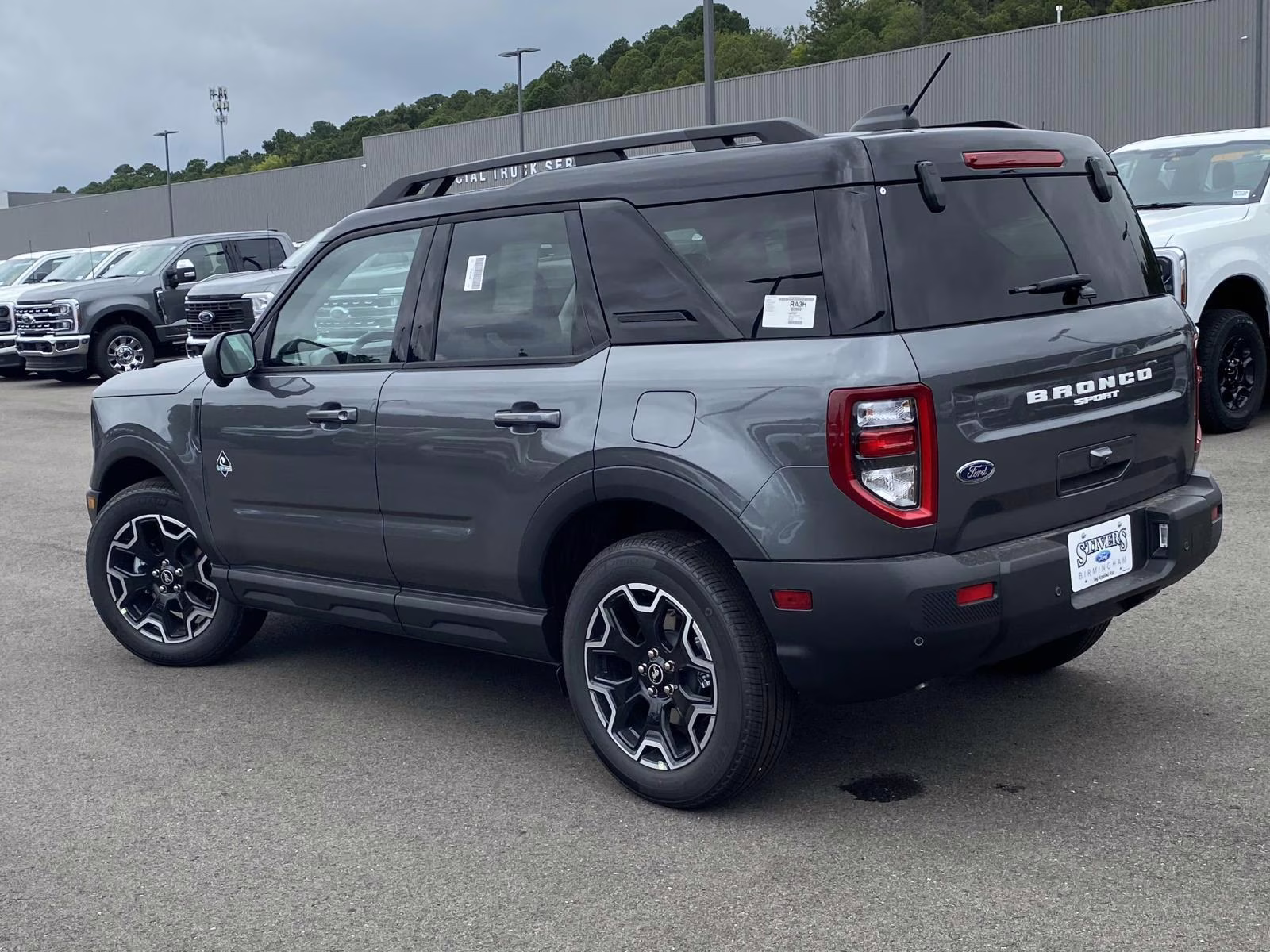 2025 Carbonized Gray Metallic Ford Bronco Sport Outer Banks 4X4 SUV