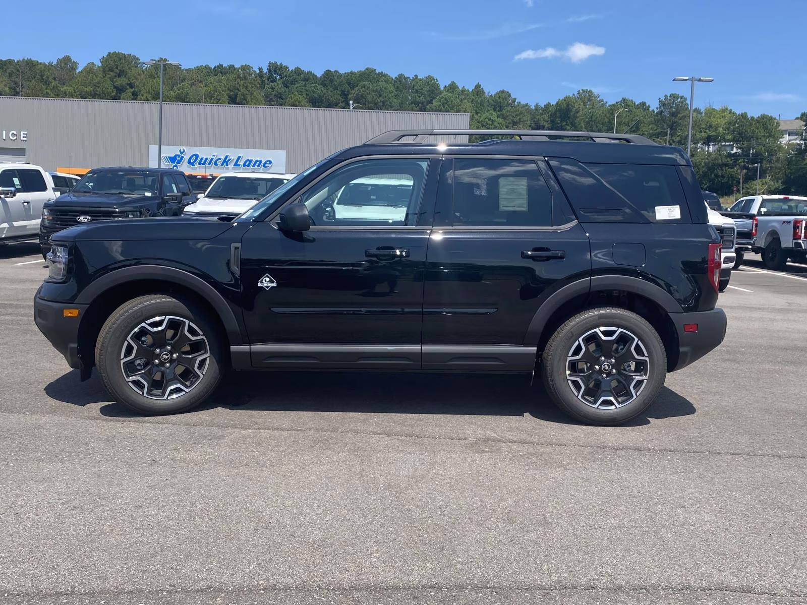 2025 Shadow Black Ford Bronco Sport Outer Banks 4X4 SUV
