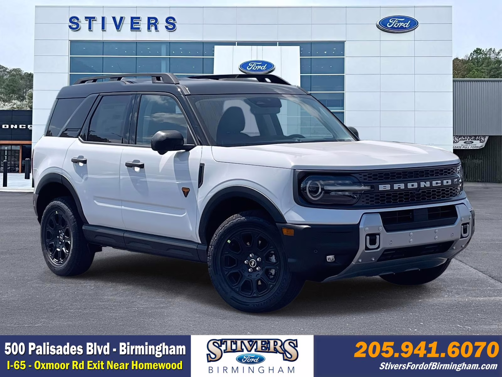 2025 Oxford White Ford Bronco Sport Badlands 4X4 SUV
